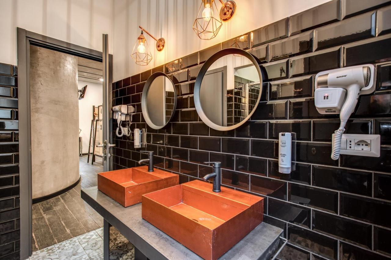 Hostel Trastevere 2 Рим Экстерьер фото